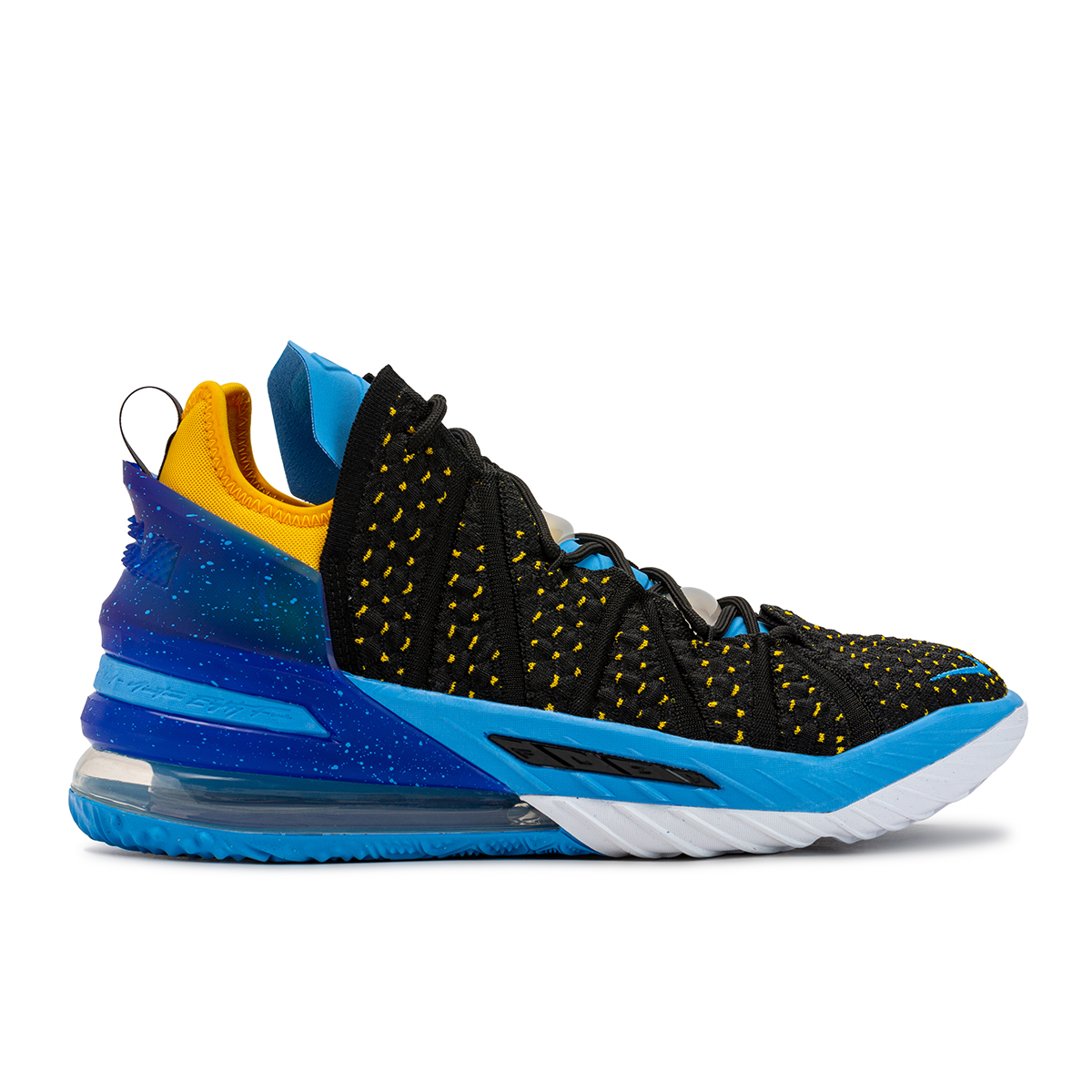 Buy Nike LeBron 18 - Men's Shoes online | Foot Locker Egypt